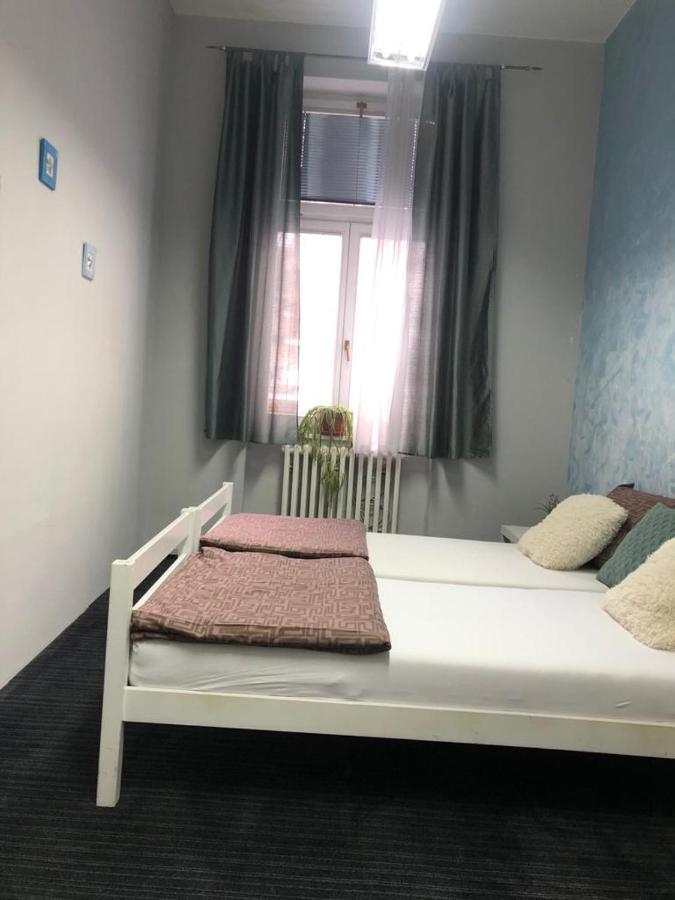 Spacious Tuzlaks Apartments Sarajevo Ferhadija Eksteriør bilde